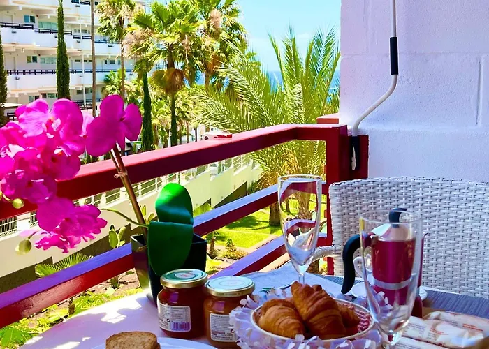 Miss Flora Olympia 公寓 *