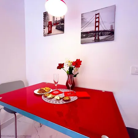 Miss Flora Olympia Apartment Playa de las Americas (Tenerife)